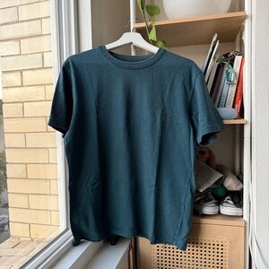 Uniqlo UT t shirt